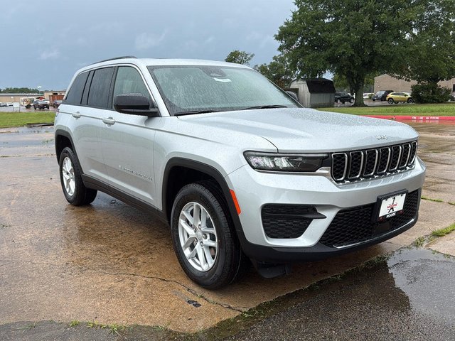 2026 Jeep Grand Cherokee Laredo X