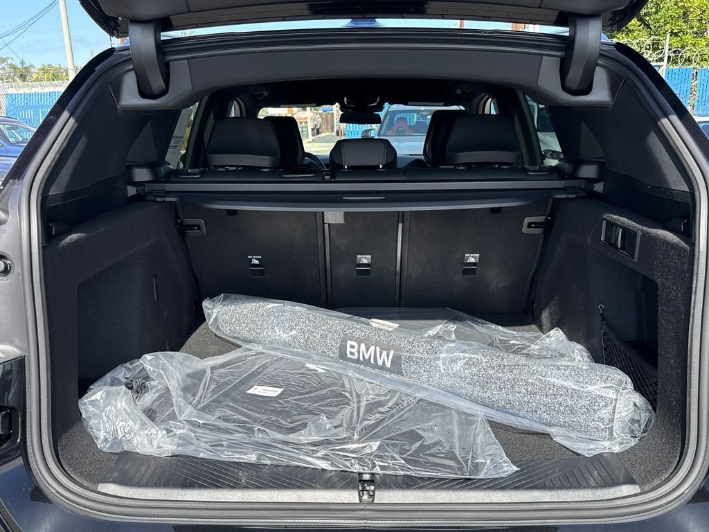 New 2026 Black Sapphire Metallic BMW 30 xDrive image 11