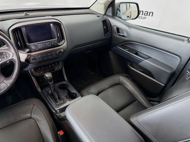 Certified Used 2022 Black Chevrolet Z71 image 21