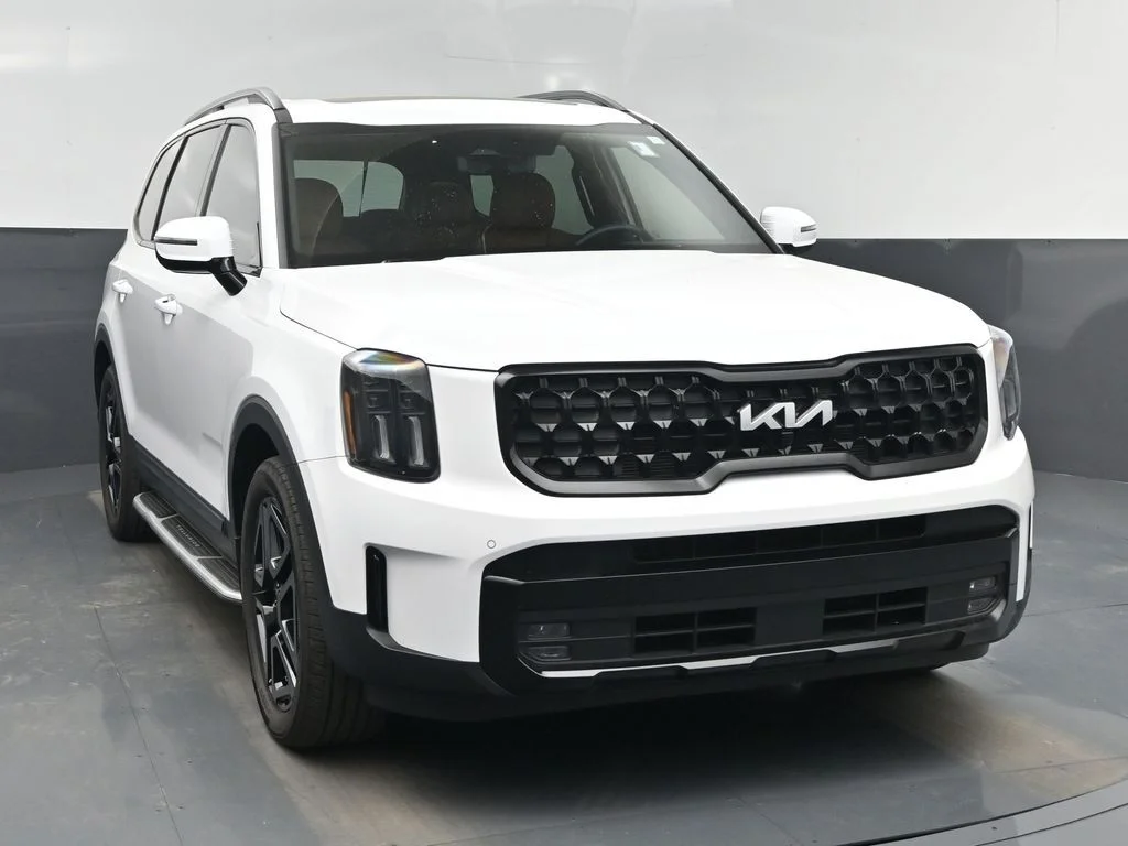 Certified Used 2024 White Kia SX-Prestige X-Line image 21