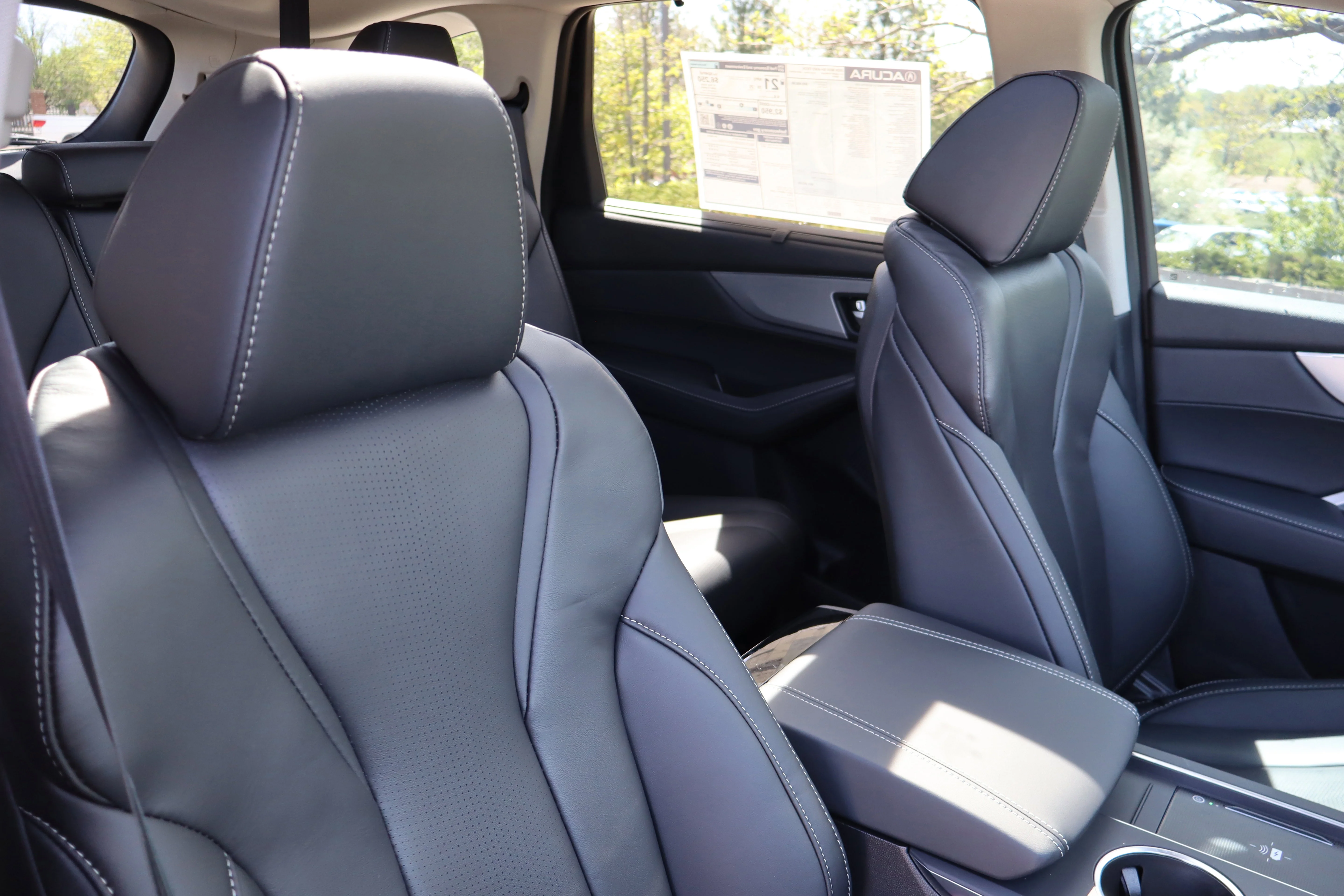 New 2026 Liquid Carbon Metallic Acura w/Technology Package image 33