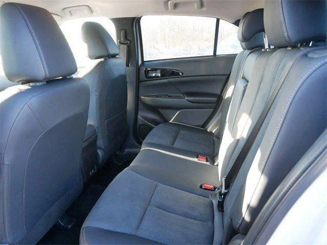 New 2026 White Diamond Mitsubishi SE PANORAMIC ROOF image 5