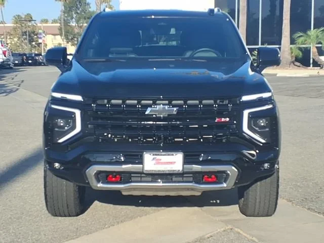 Used 2025 Black Chevrolet Z71 image 2