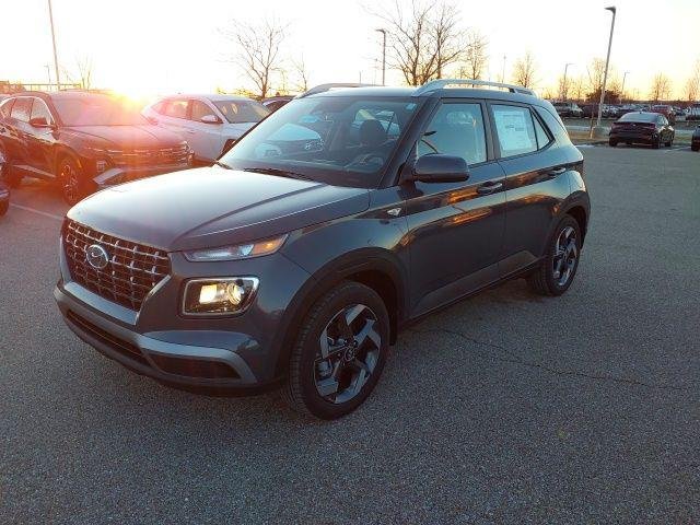 New 2026 Gray Hyundai SEL image 2
