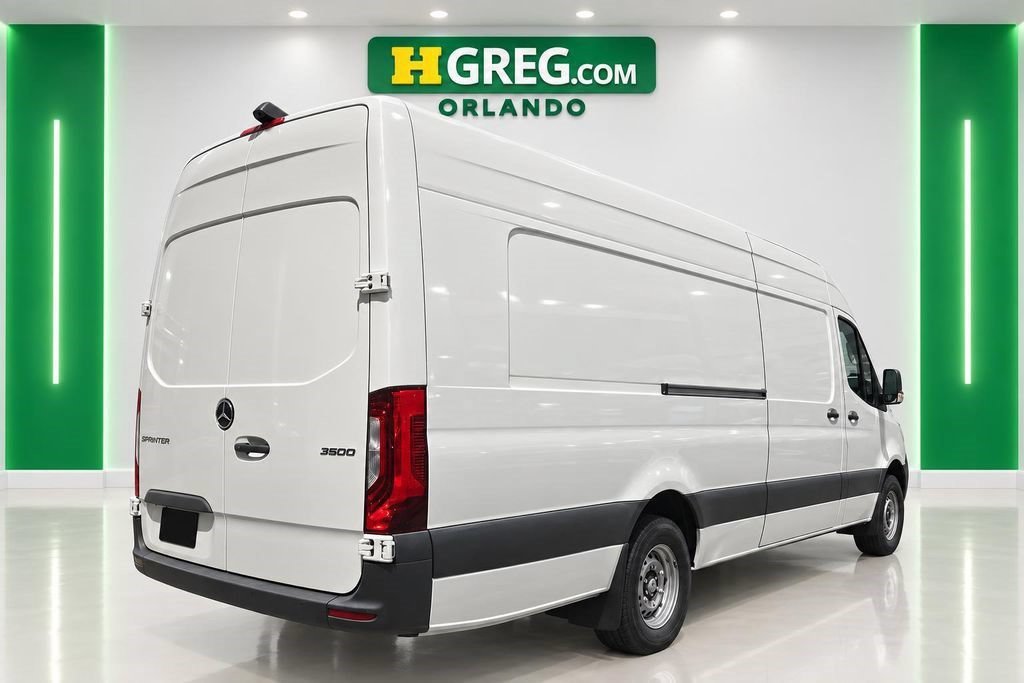Used 2021 Arctic White Mercedes-Benz Cargo 170 WB image 4