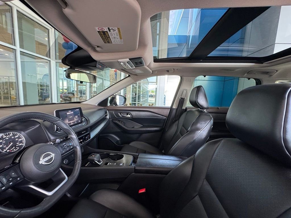 Used 2023 Black Nissan SV image 20