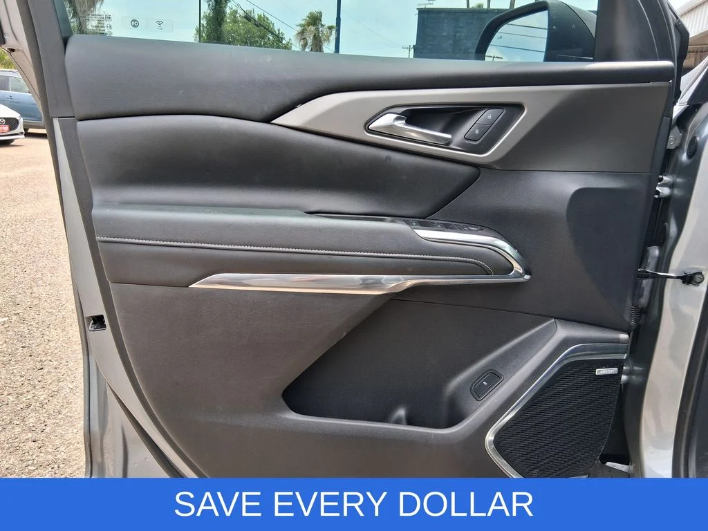 Used 2025 Gray Chevrolet LT image 11