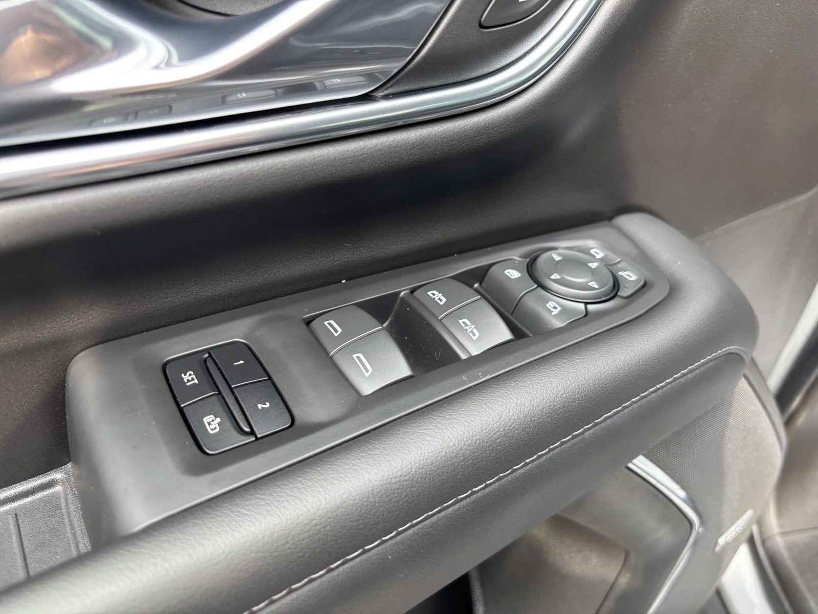 Used 2023 Sterling Gray Metallic Chevrolet Z71 image 16