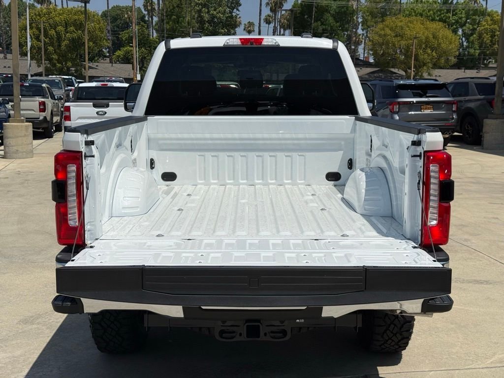 New 2026 Star White Metallic Tri-Coat Ford F-250® Lariat® image 14