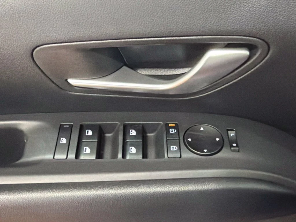 New 2026 Ecotronic Gray Hyundai SEL image 32