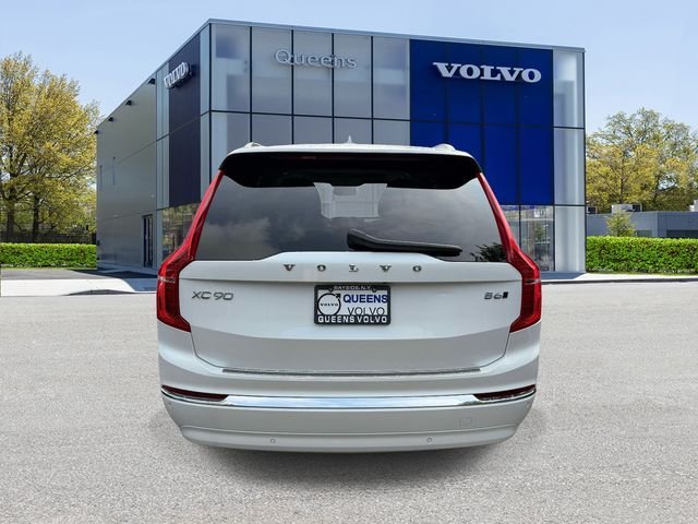 Used 2024 White Volvo Ultimate image 6