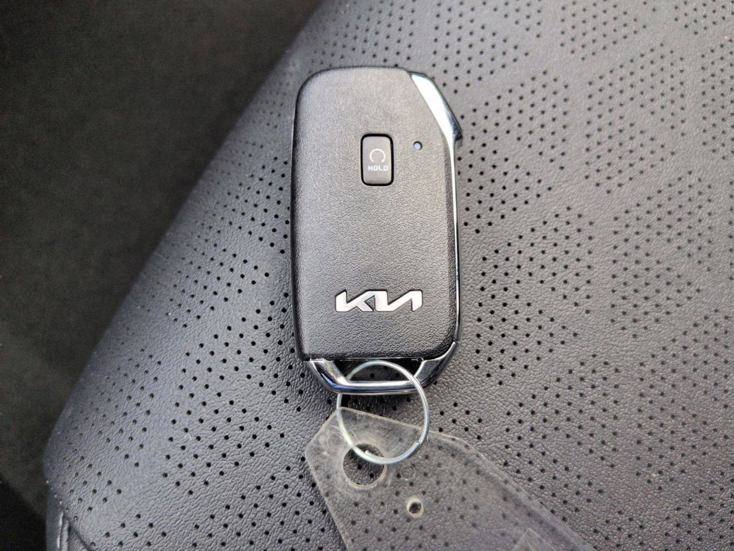 New 2026 Pluton Blue Kia EX image 35