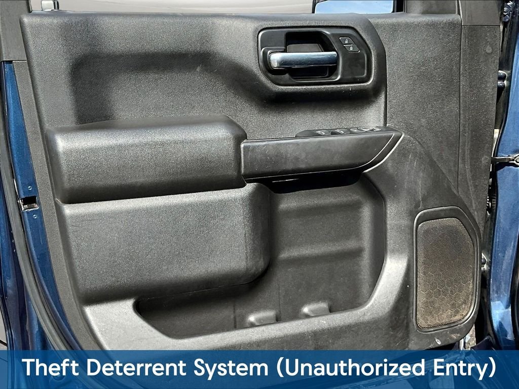 Used 2022 Blue Chevrolet Custom image 23