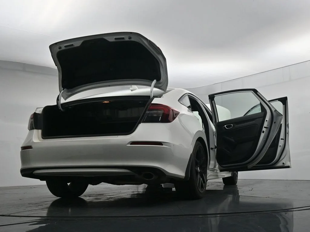 Used 2025 White Honda Sport image 29