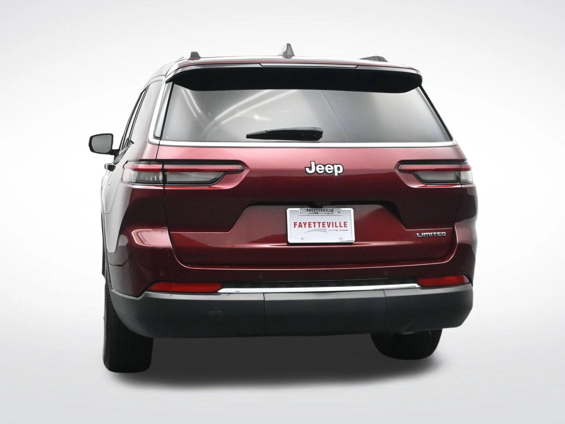 Used 2023 Red Jeep Limited image 9