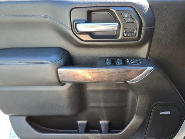 Used 2020 White Chevrolet LTZ image 35