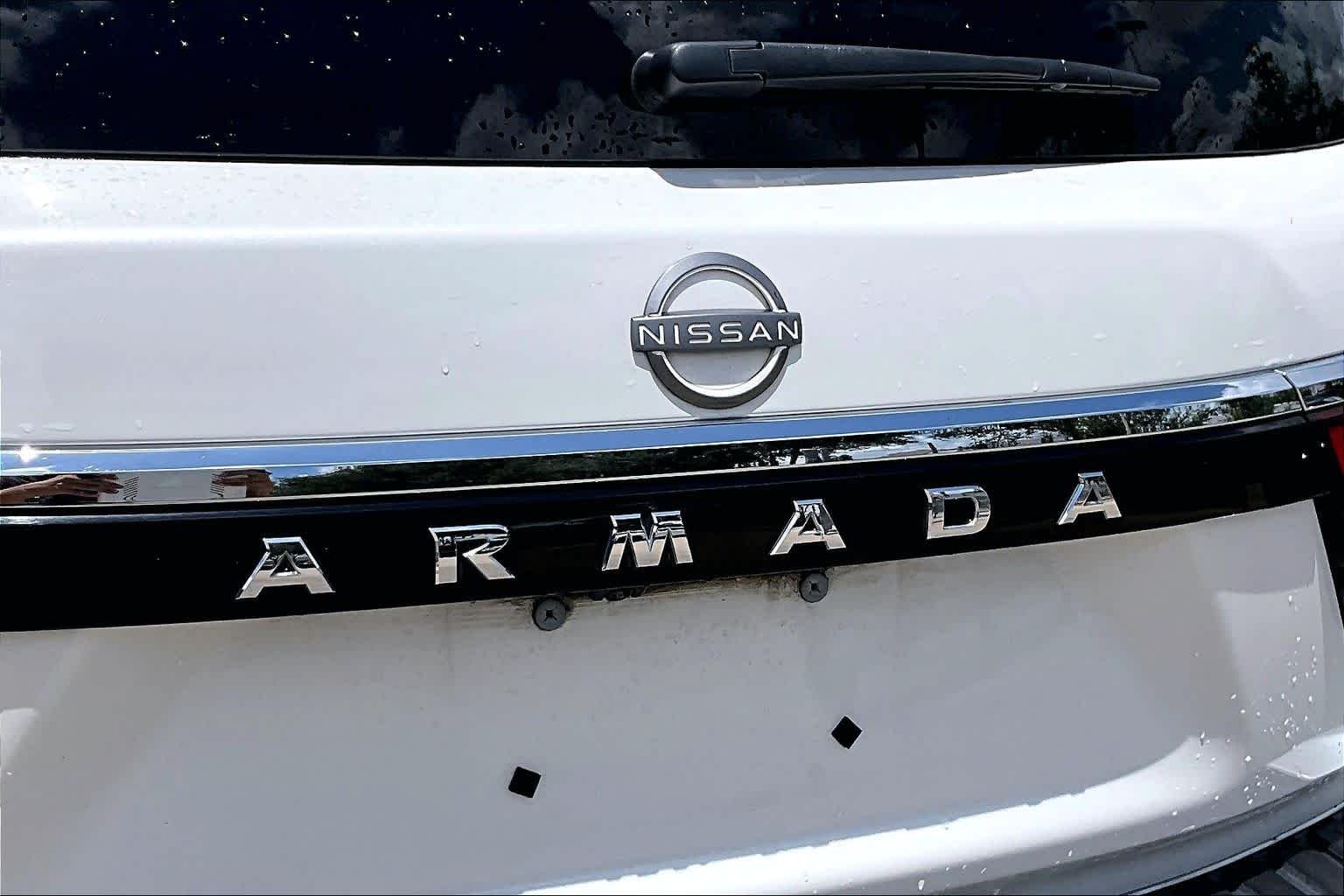 Used 2024 Aspen White Tricoat Nissan SL image 29