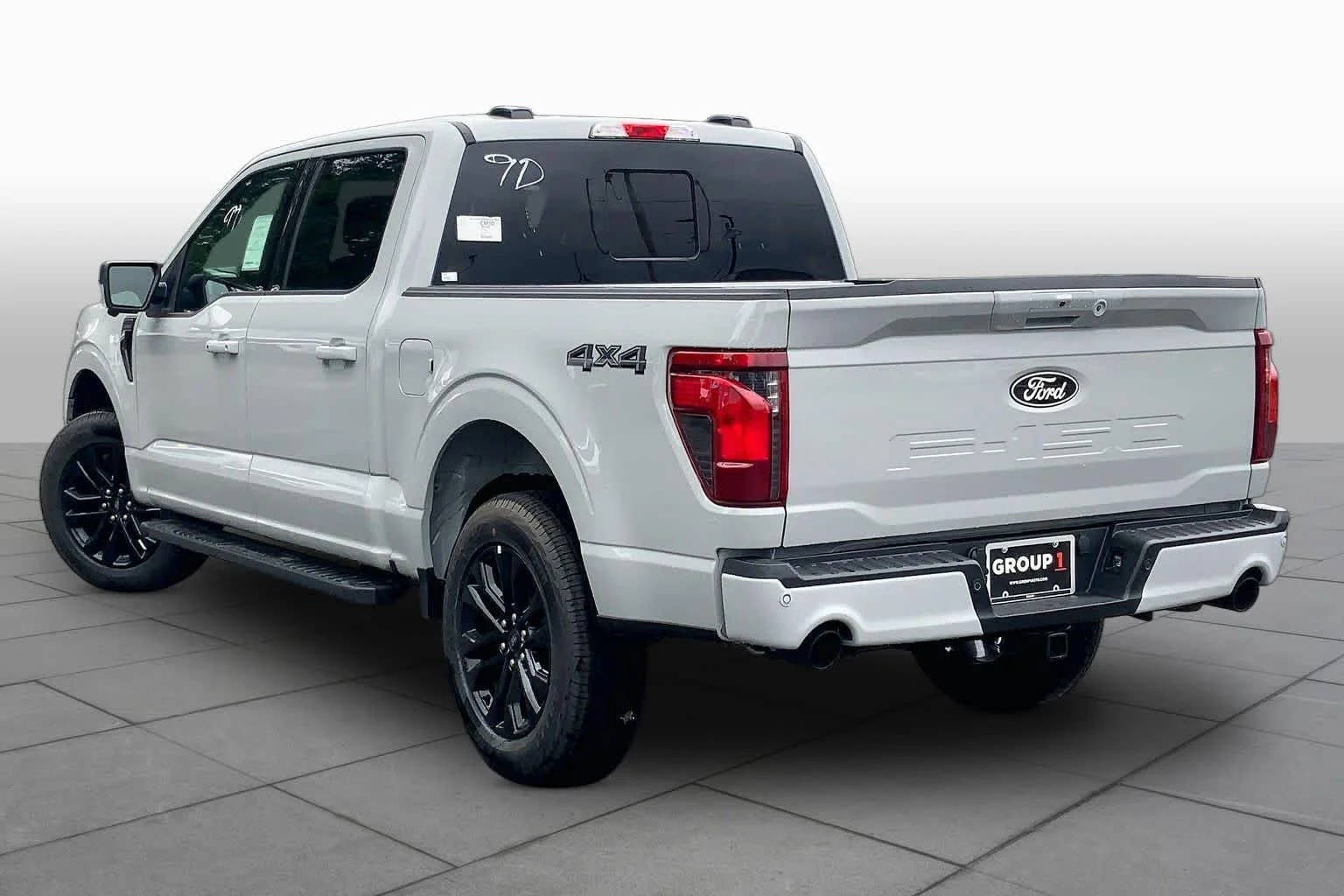 2026 Ford F-150 XLT - Photo 3