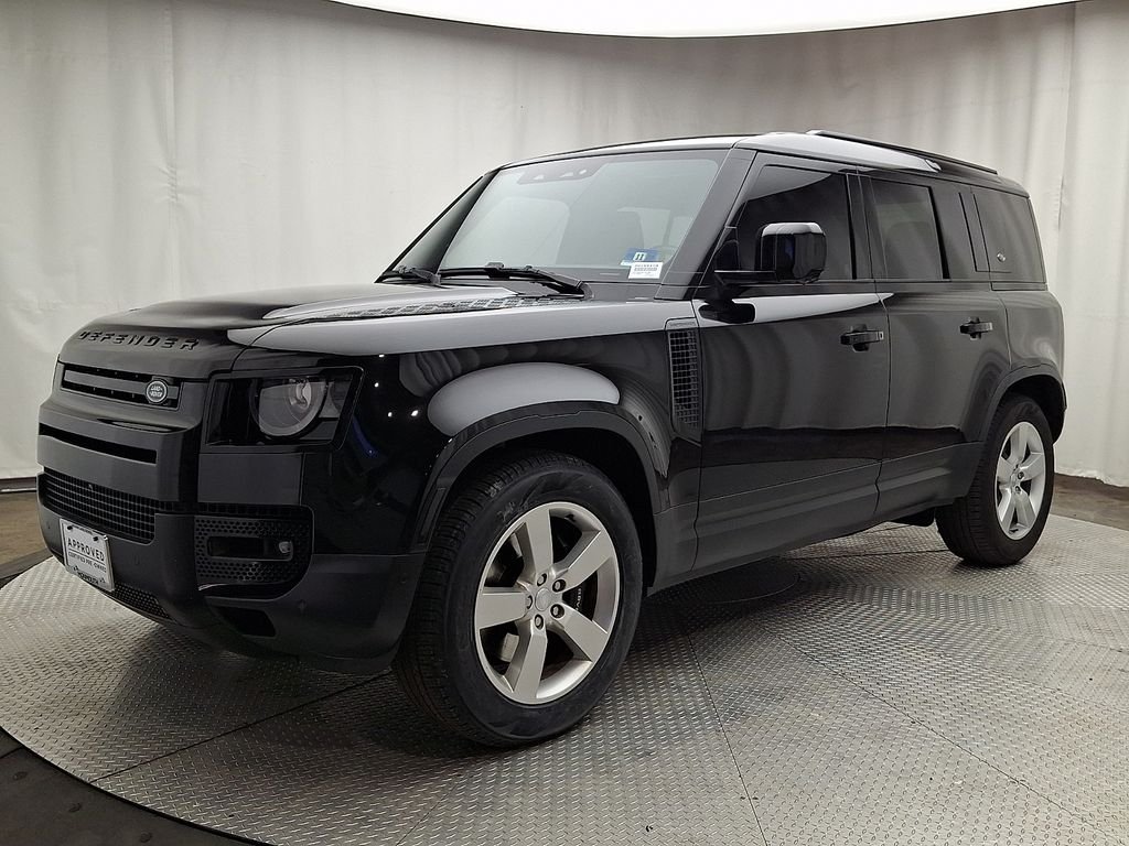 2020 Land Rover Defender HSE's photo