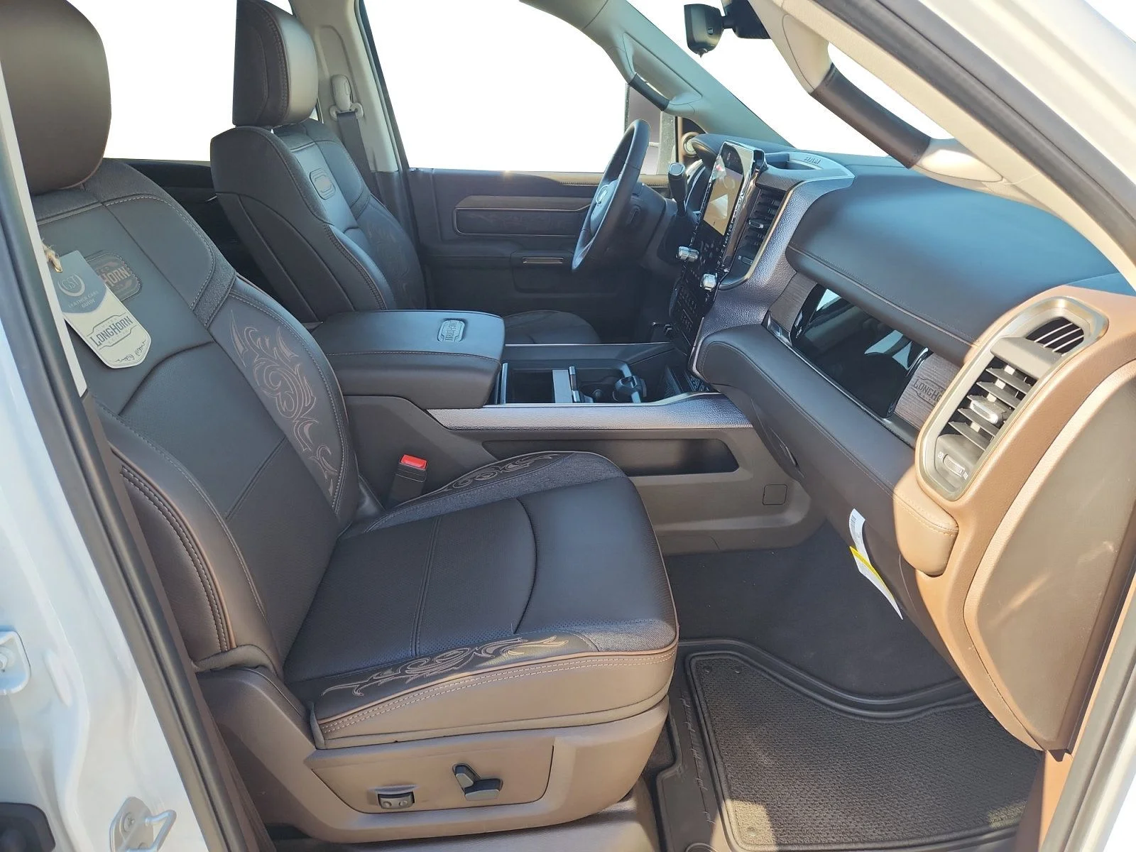 2026 RAM 3500 Limited/Longhorn - Photo 15