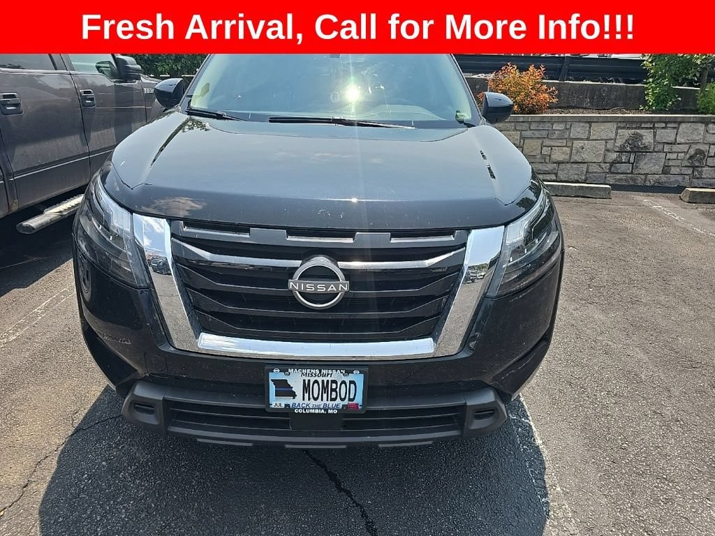 Used 2023 Nissan Pathfinder S with VIN 5N1DR3AA4PC226692 for sale in Kansas City