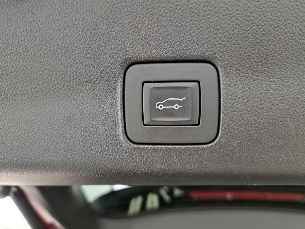 Used 2024 Red Chevrolet RS image 27