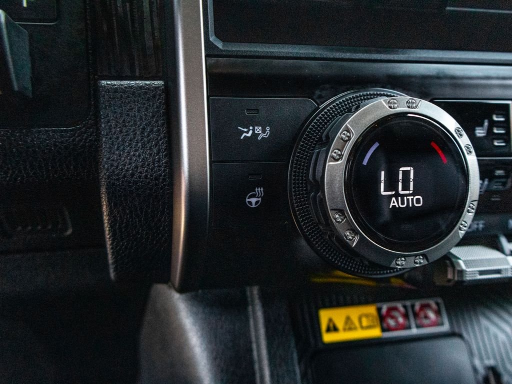 Used 2026  Toyota Platinum image 37