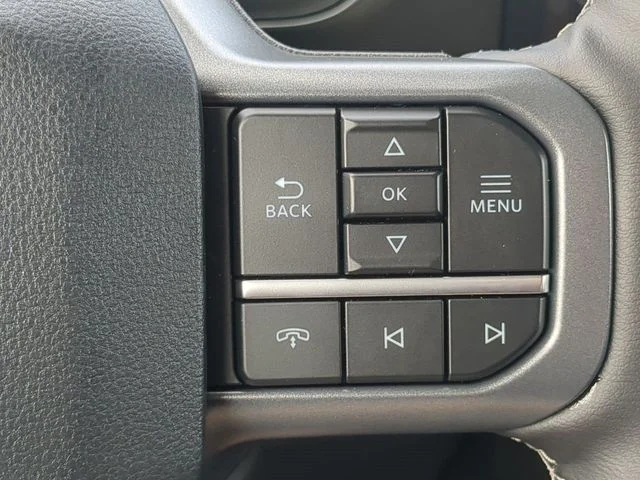 New 2026 Glacier Gray Metallic Tri-Coat Ford F-250® Lariat® image 27