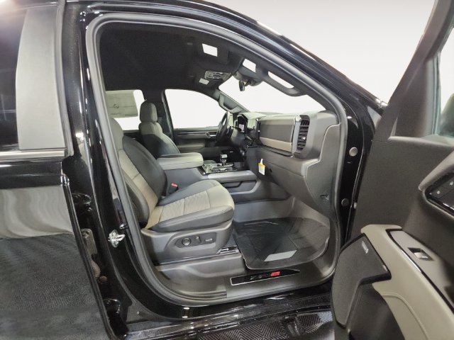 New 2026 Black Chevrolet ZR2 image 15