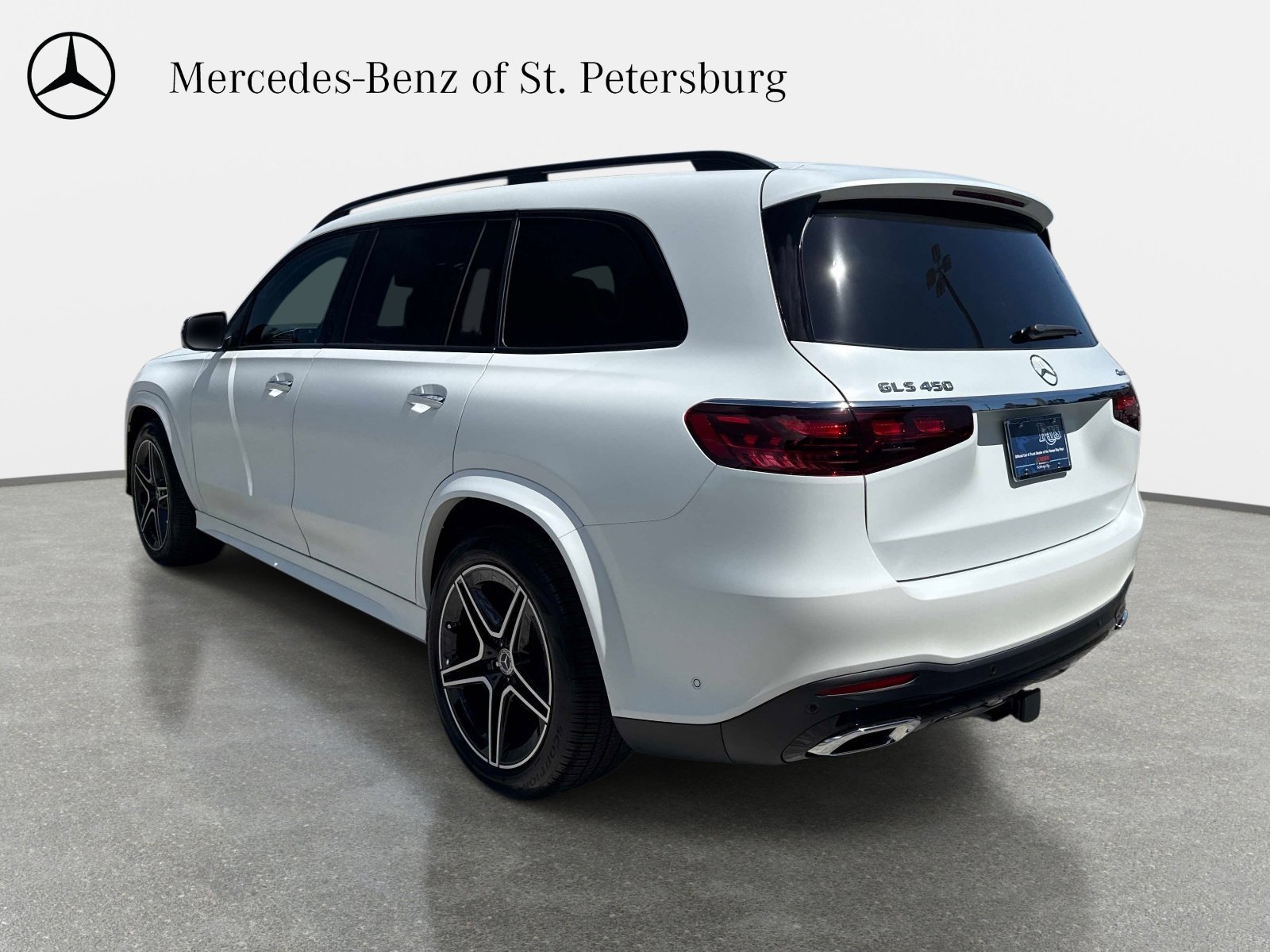New 2026 Moonlight White Mercedes-Benz 450 4MATIC® SUV image 4