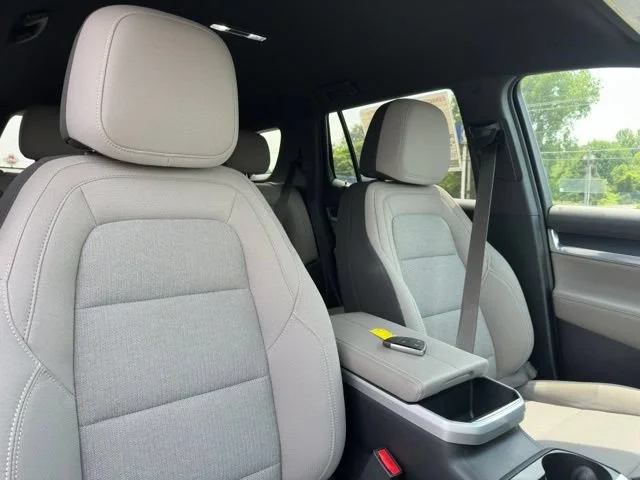 2027 GMC Terrain Elevation - Photo 9