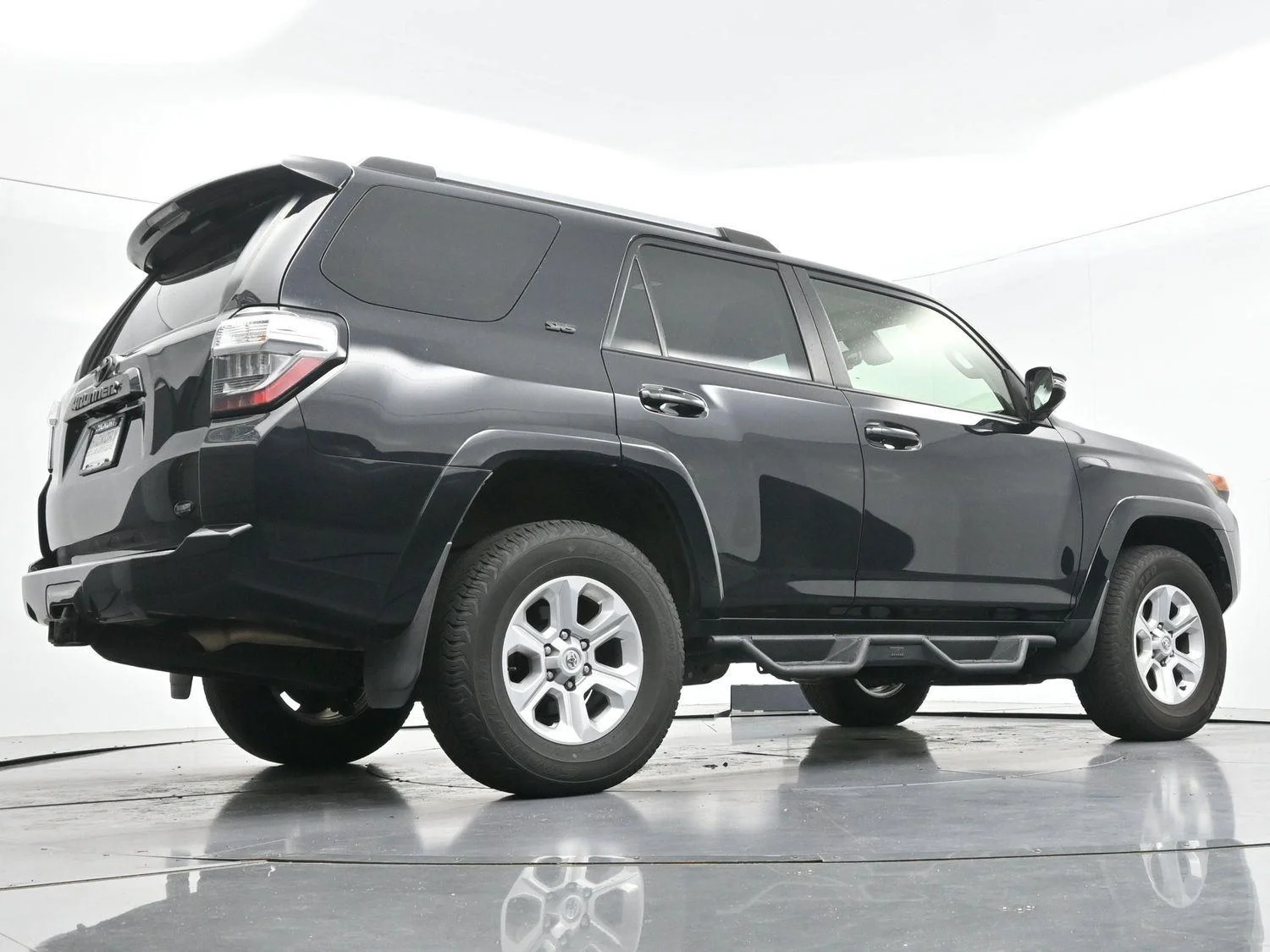 Used 2023 Midnight Black Metallic Toyota SR5 Premium image 55