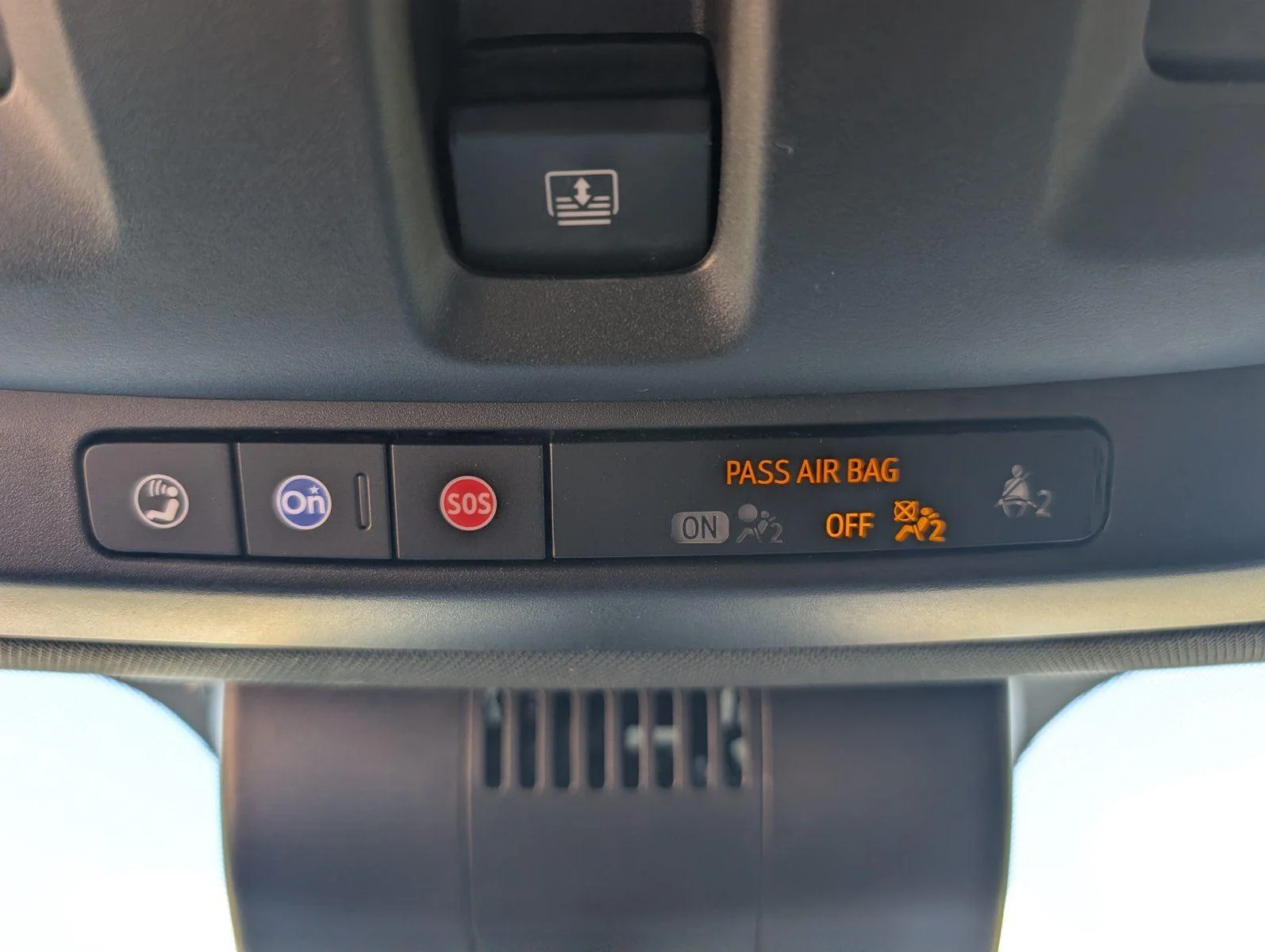 Used 2023 Sterling Metallic GMC AT4 image 21