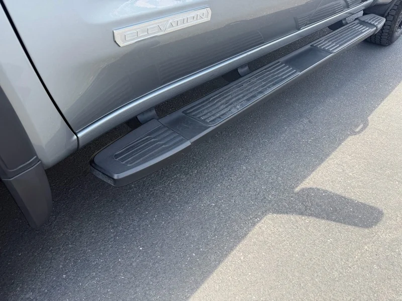 Used 2024 Sterling Metallic GMC Elevation image 35