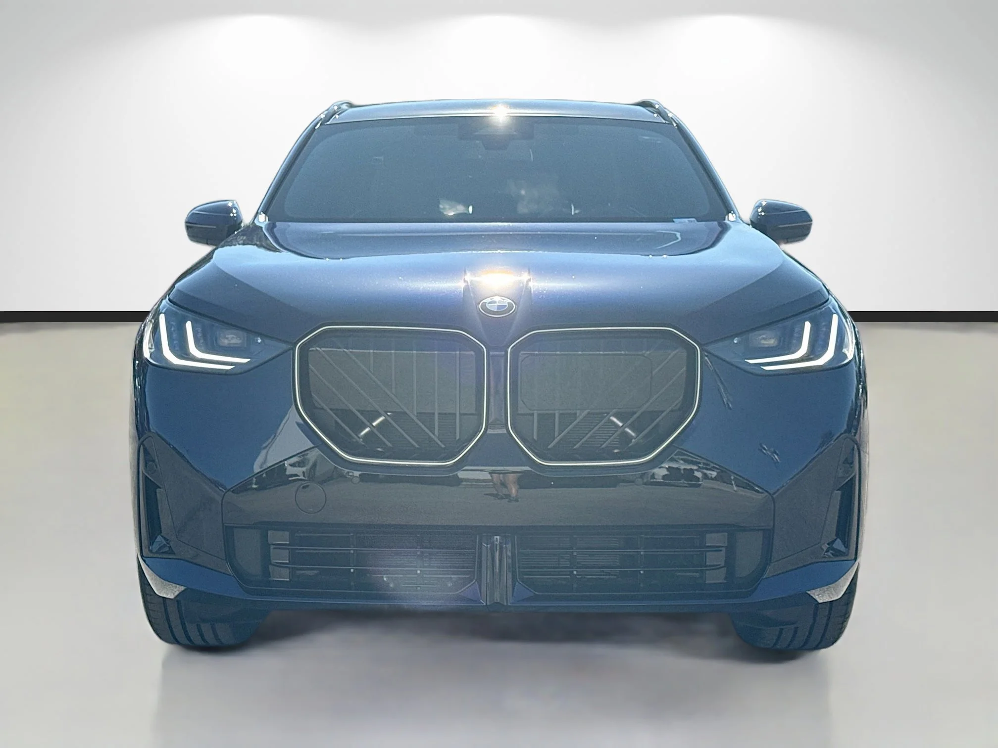New 2026 Tanzanite Blue II Metallic BMW 30 xDrive image 8