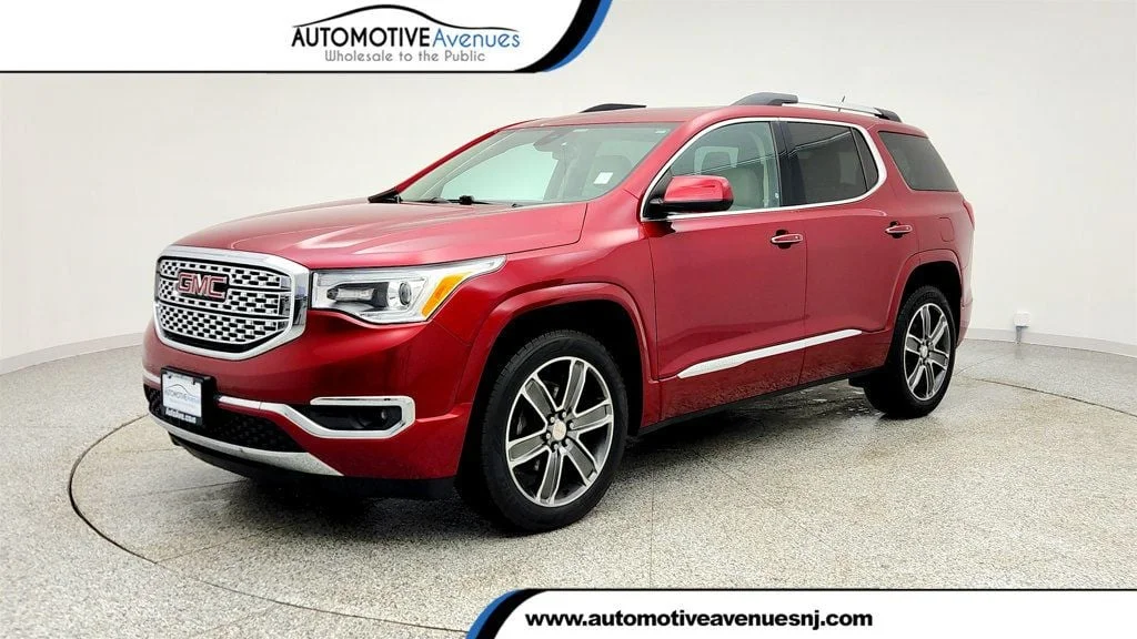 2019 GMC Acadia Denali AWD's photo