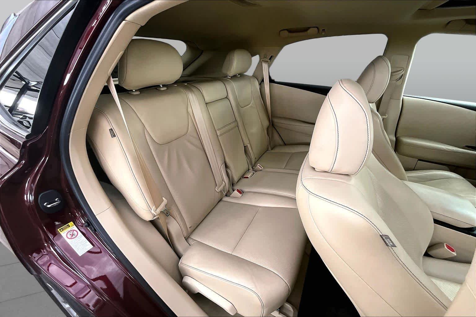 Used 2015 Claret Mica Lexus  image 20