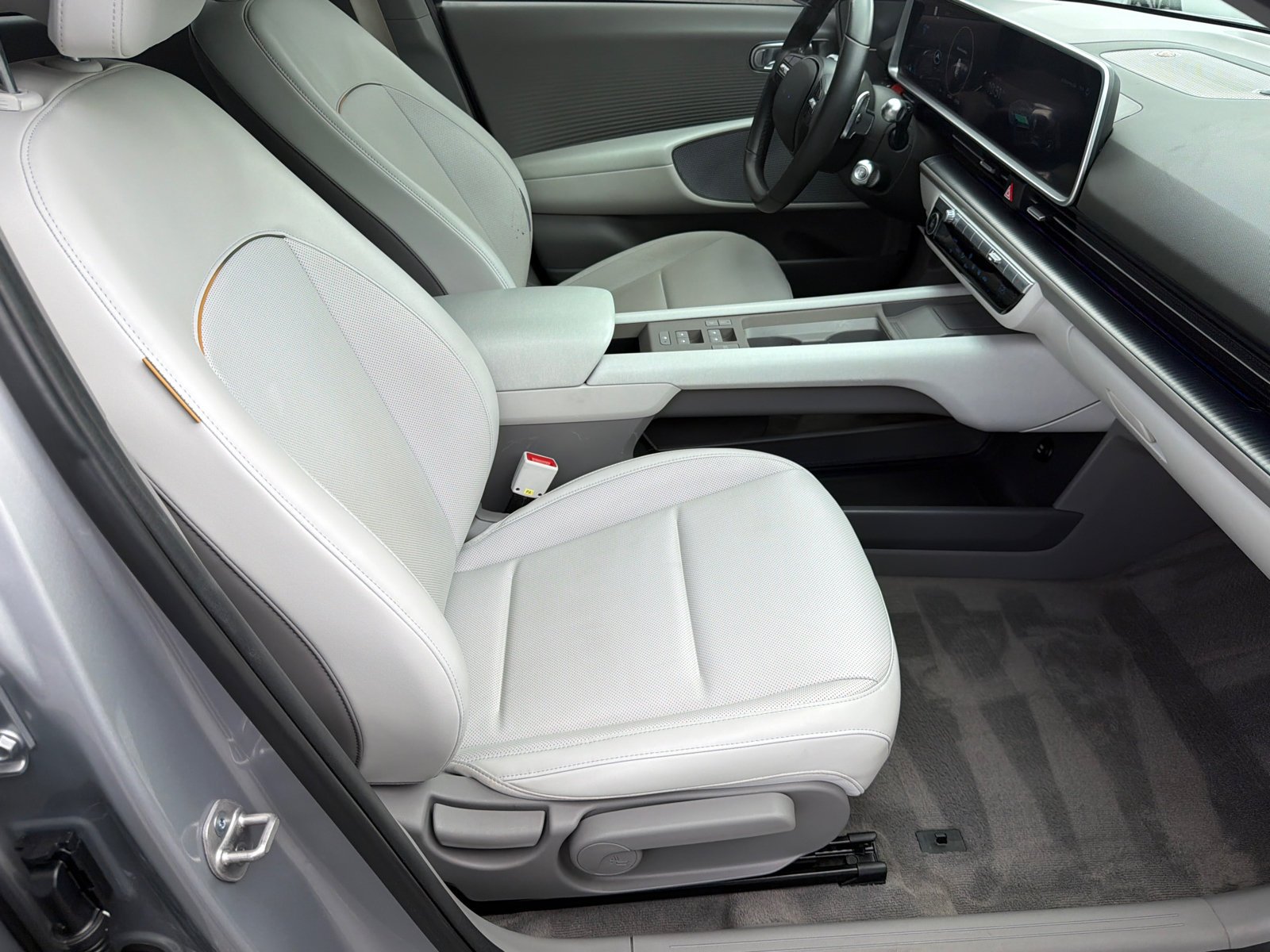 Certified Used 2024 Curated Silver Hyundai SEL image 13