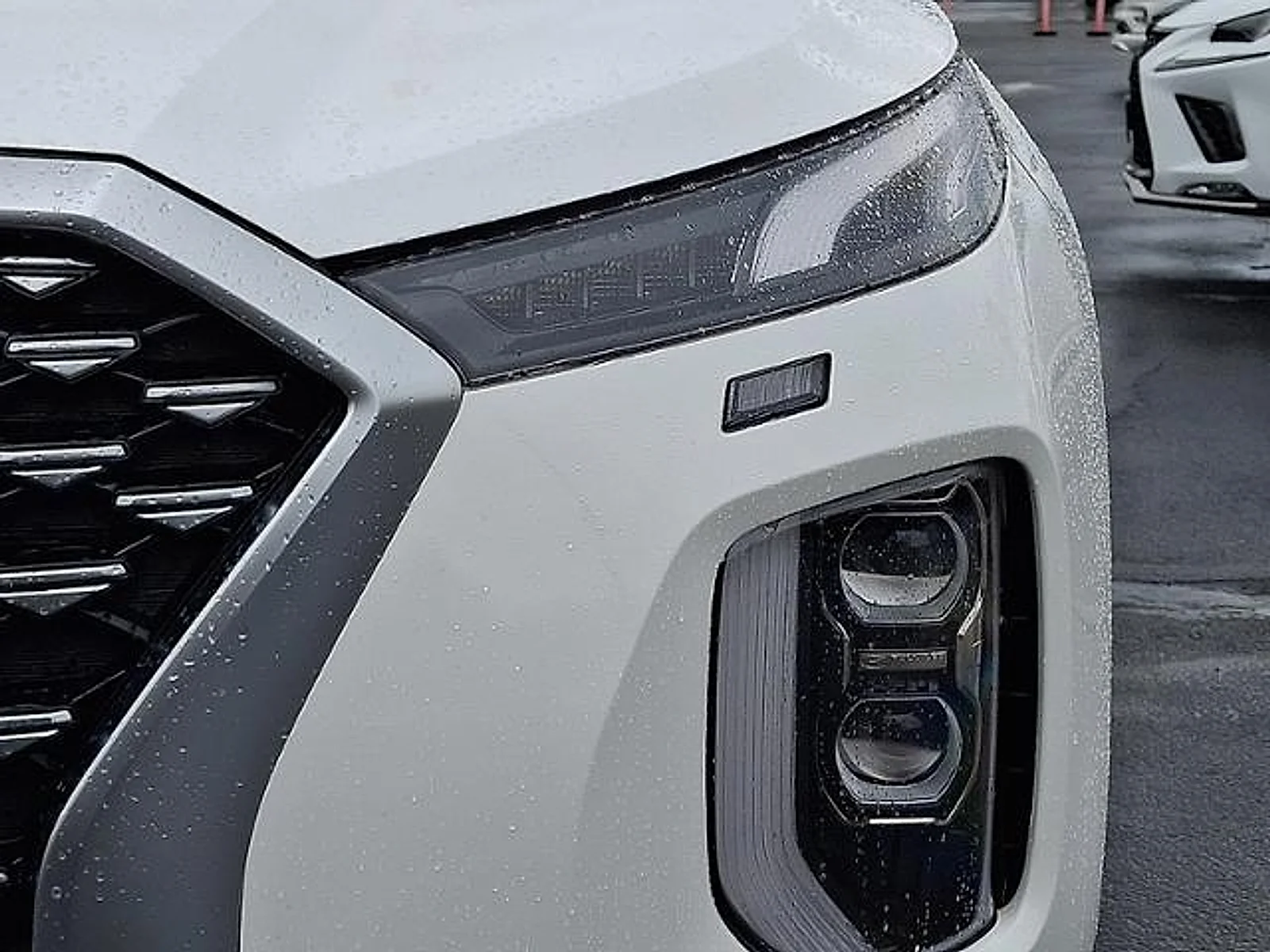 Used 2021 Hyper White Hyundai Calligraphy image 10