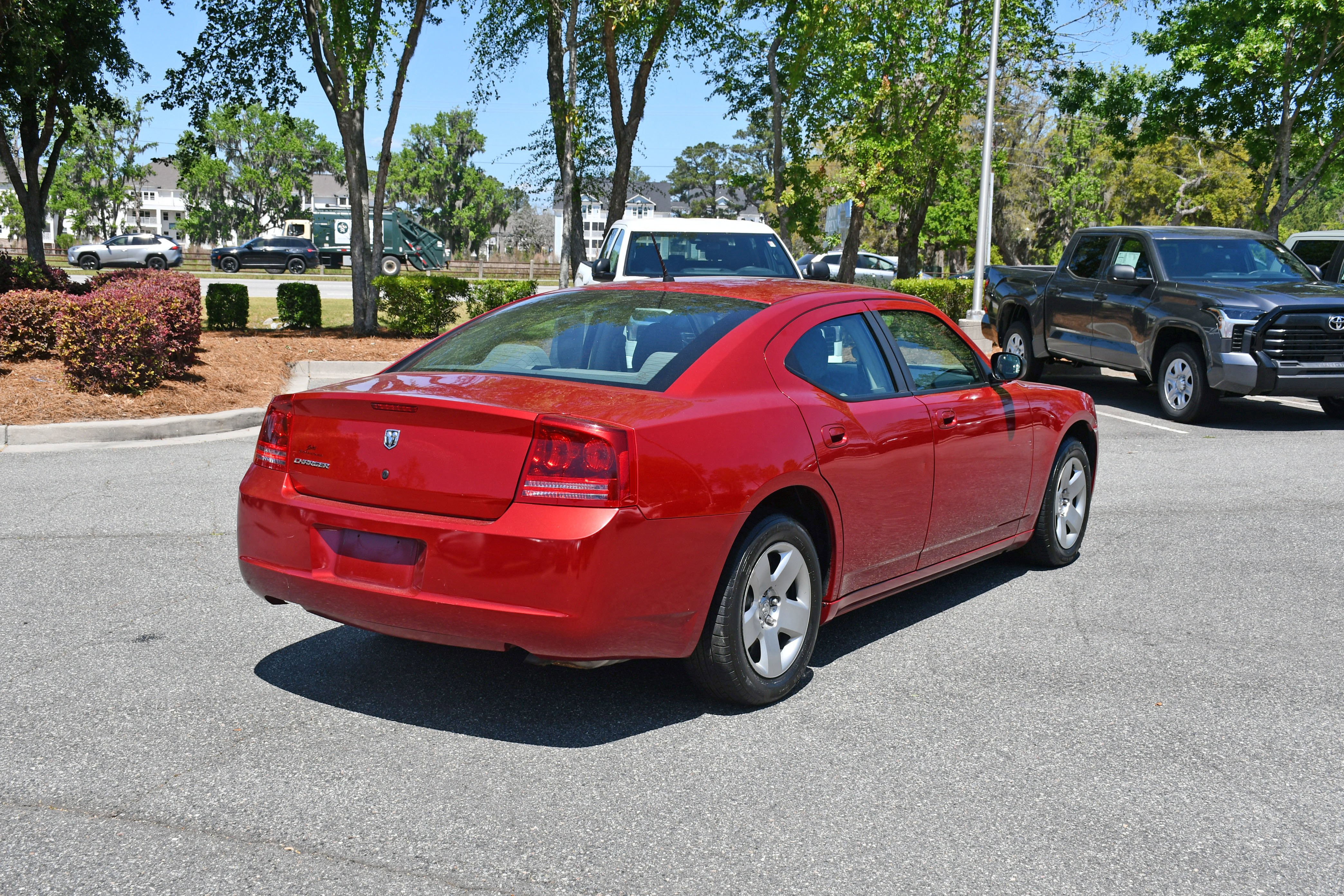 Used 2008 Red Dodge SE image 3
