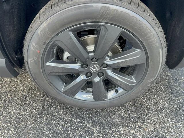 New 2026 Sonic Gray Pearl Honda Sport image 9