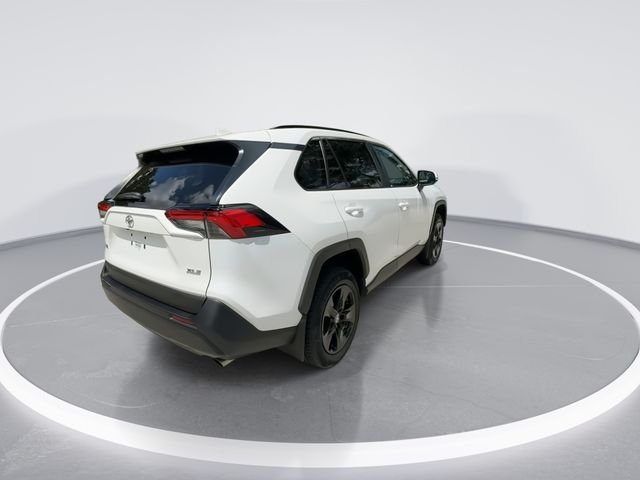 2024 Toyota RAV4 XLE - Photo 8