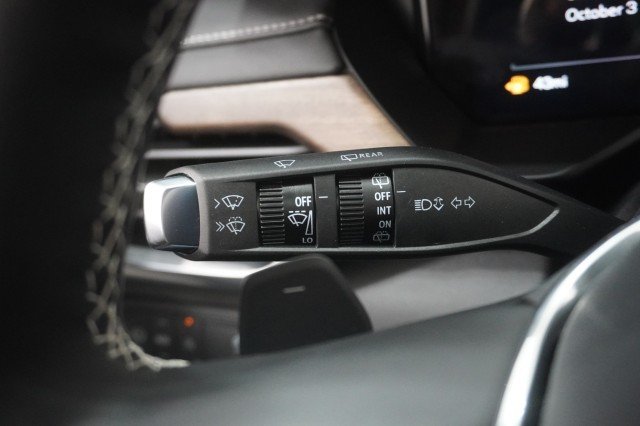 2027 GMC Acadia Denali Ultimate - Photo 33