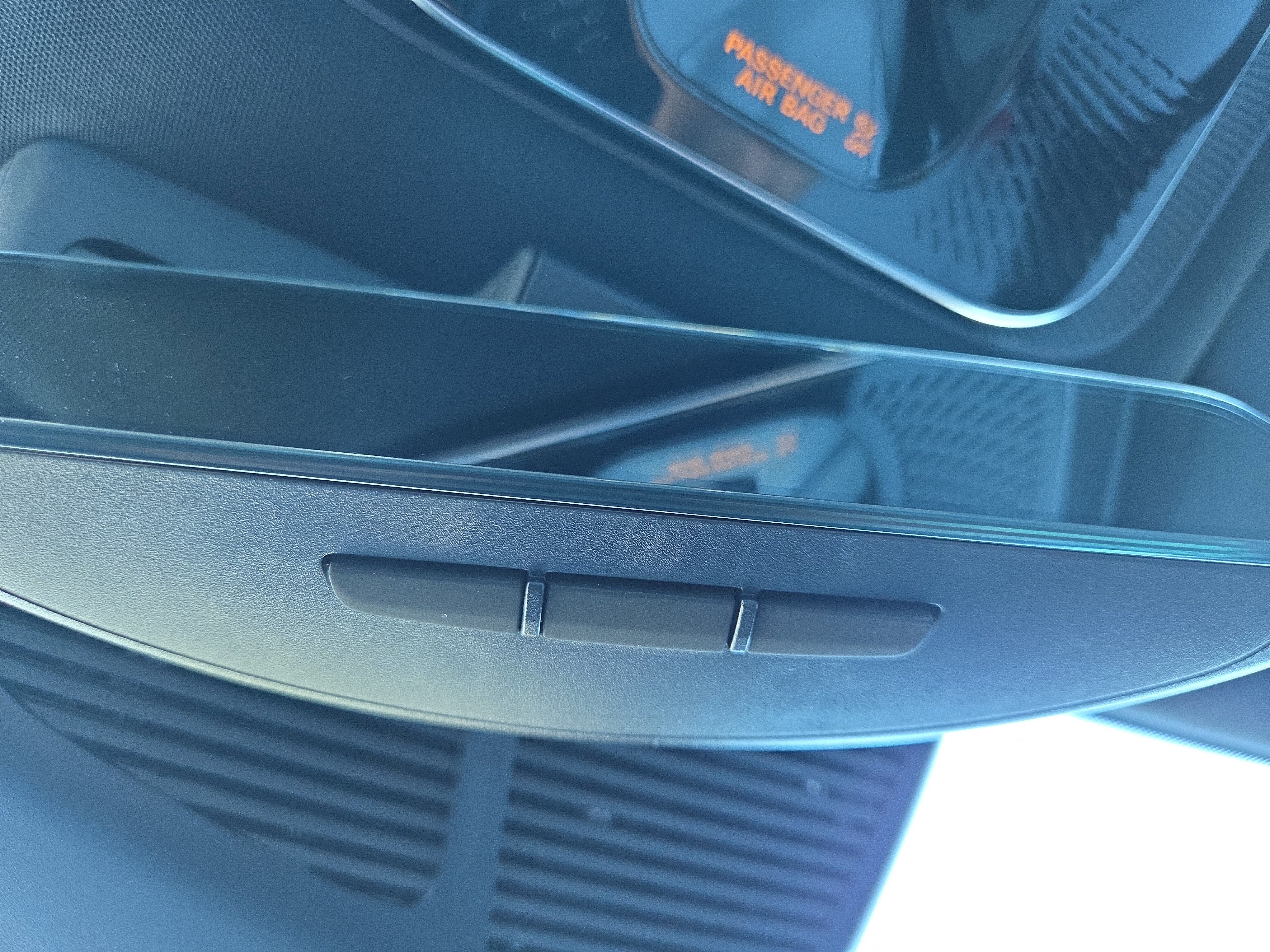 New 2026 MANUFAKTUR Alpine Grey Mercedes-Benz C 300 image 53