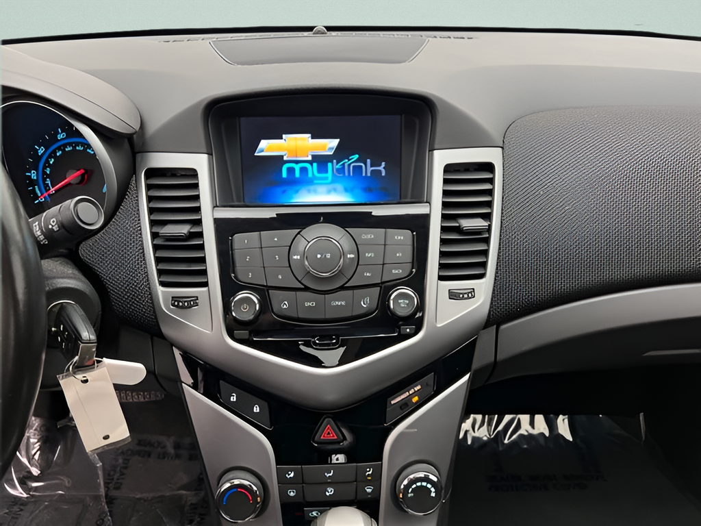 Used 2013 Silver Ice Metallic Chevrolet 1LT image 11