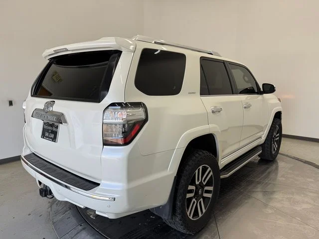 Used 2017 Blizzard Pearl Toyota Limited image 33