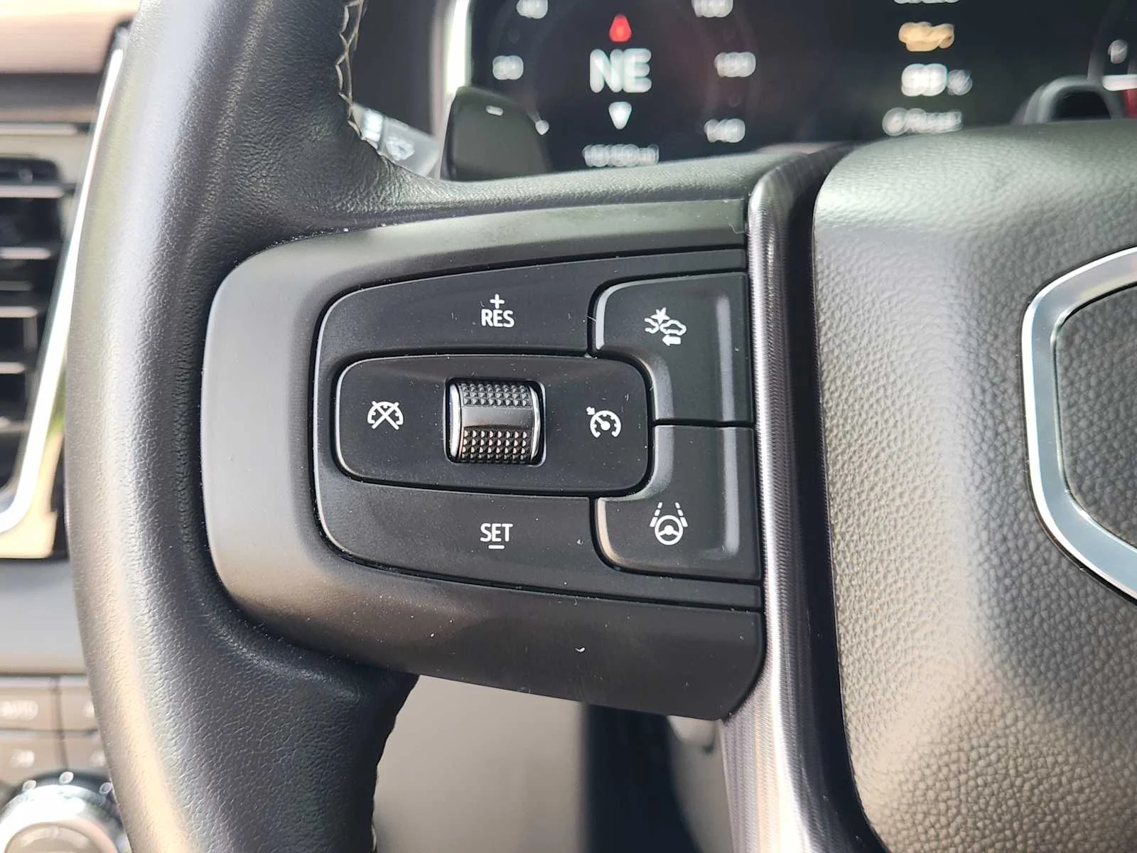 Used 2025 Sterling Metallic GMC Denali Ultimate image 26