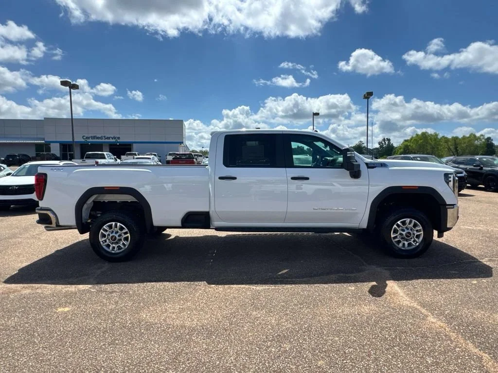 New 2026 Summit White GMC Pro image 13
