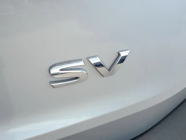 Used 2023 Silver Nissan SV image 34