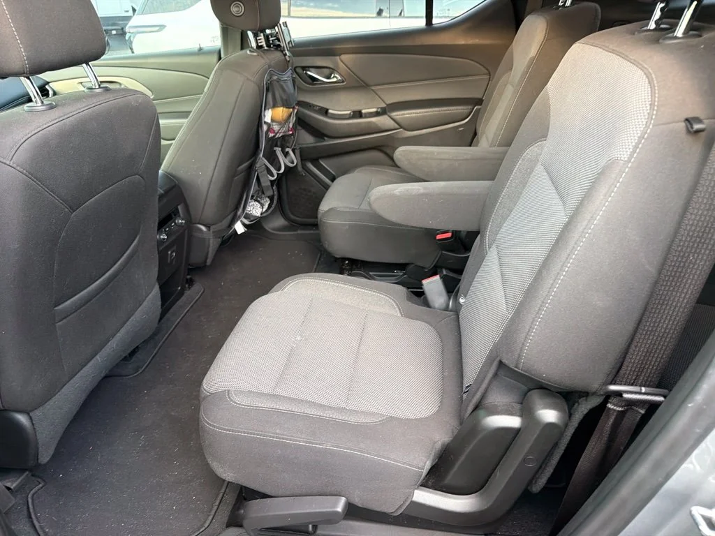 Used 2023 Sterling Gray Metallic Chevrolet LT image 6